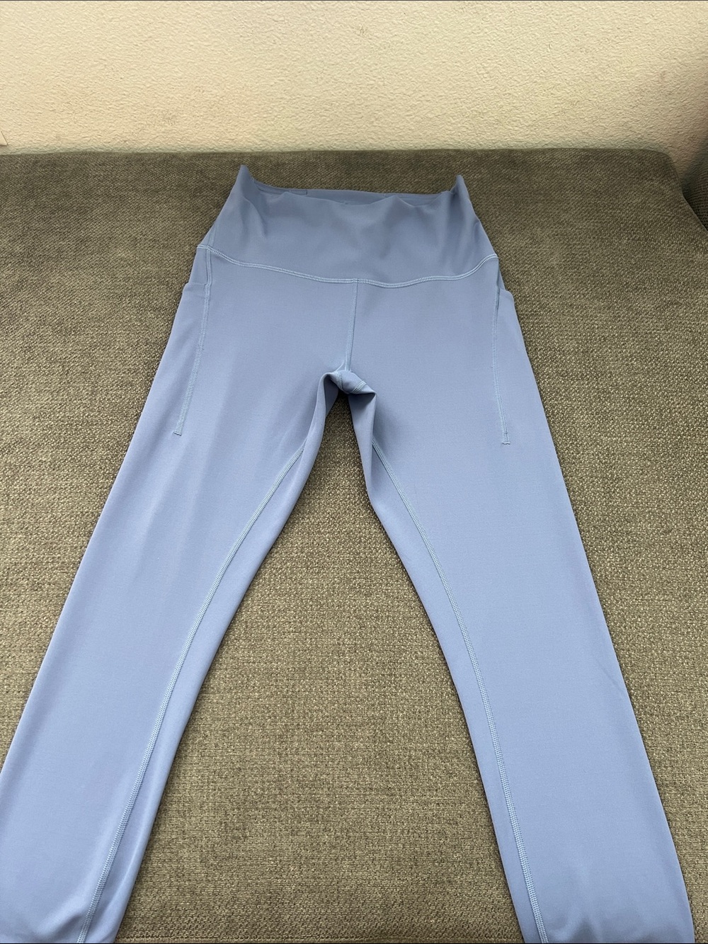 lululemon athletica Light Blue Cropped Ankle Leggings